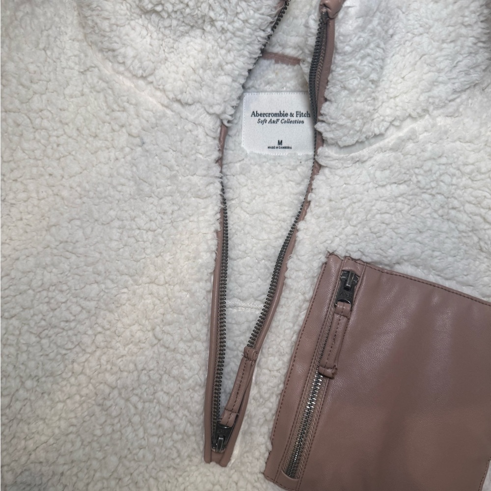 Abercrombie & Fitch softAF Sherpa half-zip - Picture 3 of 4